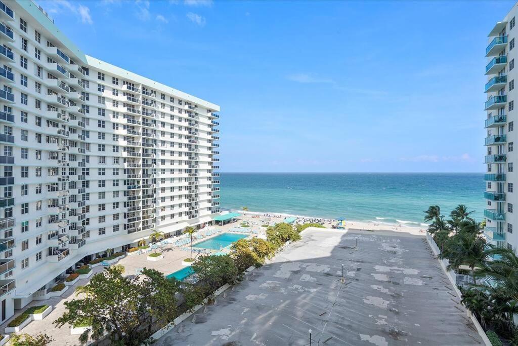 Beachfront 2 Bedroom At Tides Hollywood 8Th Floor Экстерьер фото