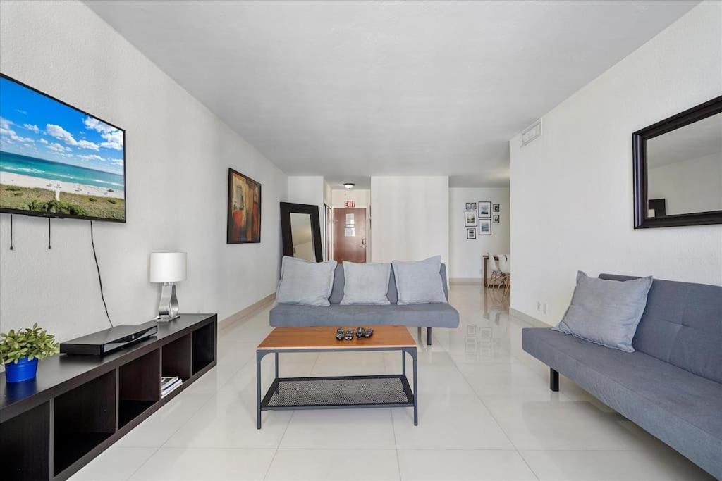Beachfront 2 Bedroom At Tides Hollywood 8Th Floor Экстерьер фото