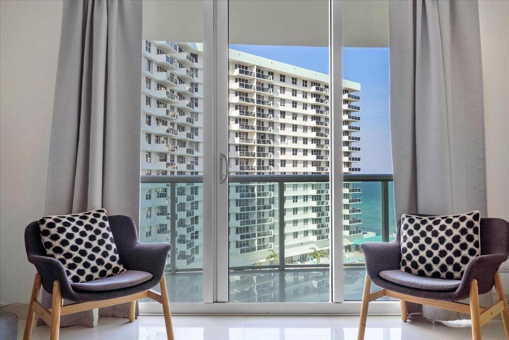 Beachfront 2 Bedroom At Tides Hollywood 8Th Floor Экстерьер фото